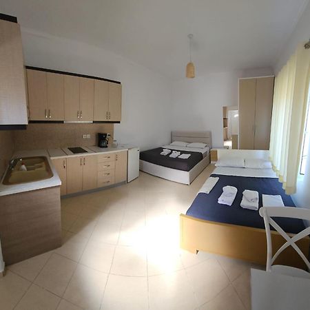 Saranda Landscape Apartment Nivice Exterior photo