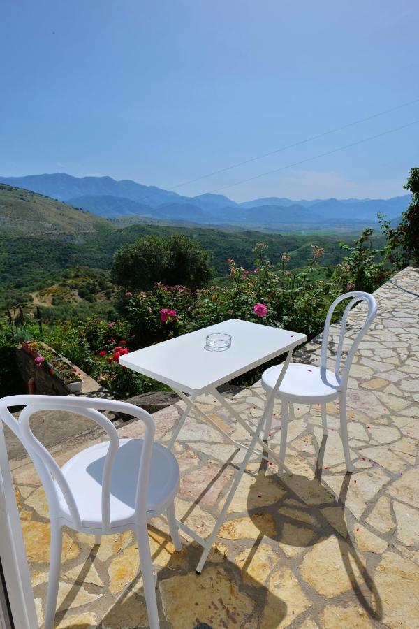 Saranda Landscape Apartment Nivice Exterior photo